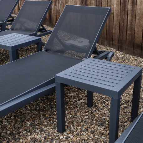 Комплект 2 шезлонга Siesta Pacific + Стол Siesta Ocean Side Table - Dark Grey1