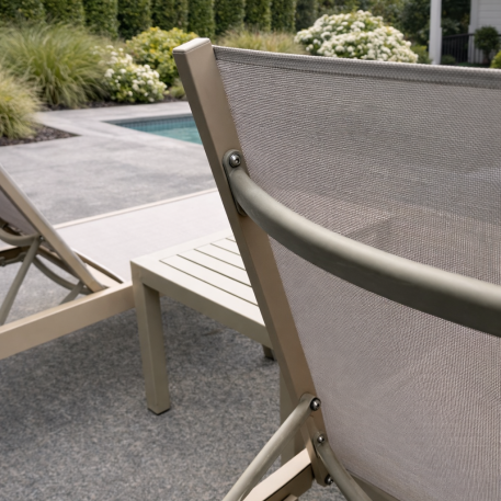 Комплект 2 шезлонга Siesta Tropic + Стол Siesta Ocean Side Table - Taupe4