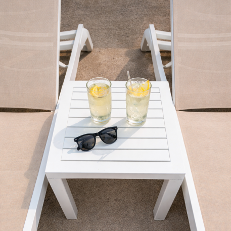 Комплект 2 шезлонга Siesta Tropic + Стол Siesta Ocean Side Table - White Taupe3