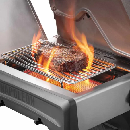 Газовый гриль Napoleon Rogue PRO-S 425 черный, с боковой горелкой SIZZLE ZONE8